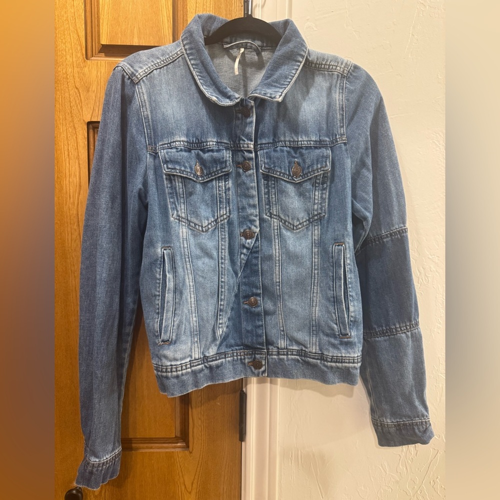 Free People Denim Jacket. Size L.